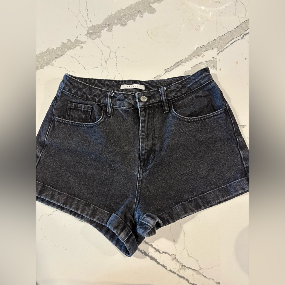 PacSun- Women’s Black Jean Shorts